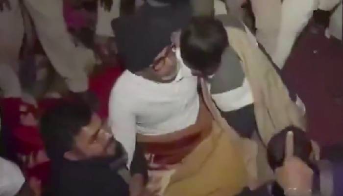 बिहार पुलिस ने PK के साथ कर दिया खेला, अलसुबह हिरासत में लेते हुए ख़ाली करवाया गांधी मैदान
