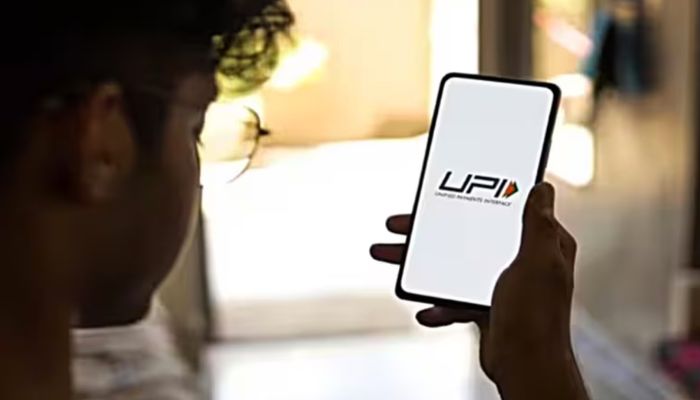 आज से UPI के लेनदेन करने में बदल गए ये नियम, जानिए क्या हुए बदलाव