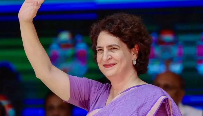 वायनाड की जनता को किया प्रियंका गांधी ने धन्यवाद, साथियों, परिवार और कार्यकर्ताओं का भी किया आभार व्यक्त
